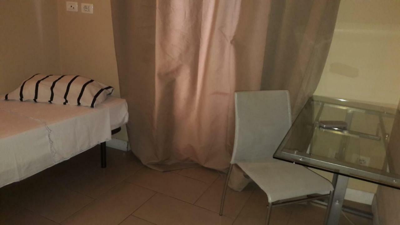 Bastiano'S Rooms Catania-Fontanarossai nemzetközi repülőtér Kültér fotó