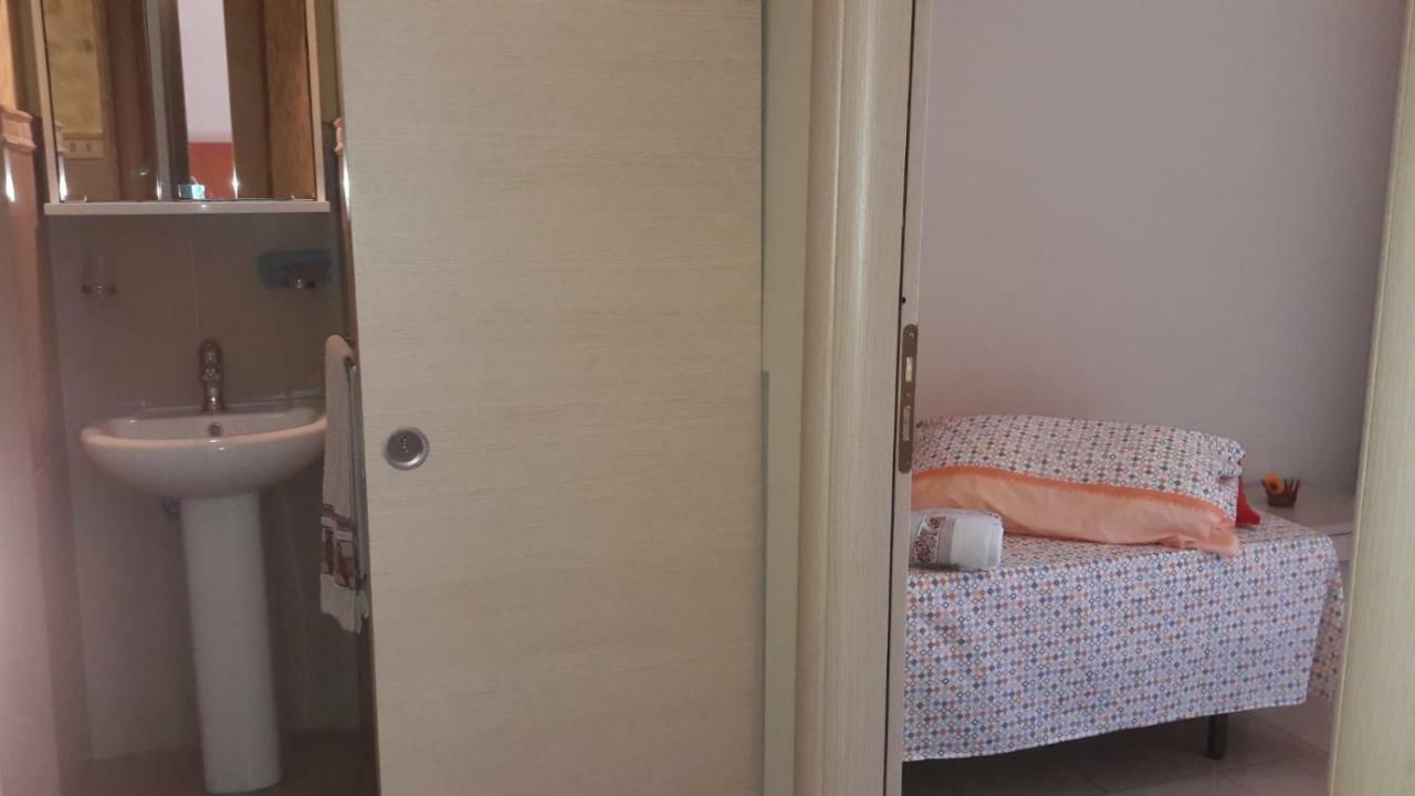 Bastiano'S Rooms Catania-Fontanarossai nemzetközi repülőtér Kültér fotó