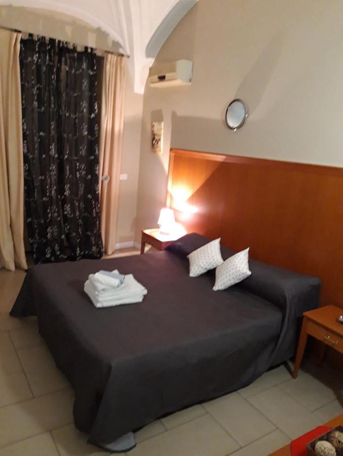 Bastiano'S Rooms Catania-Fontanarossai nemzetközi repülőtér Kültér fotó